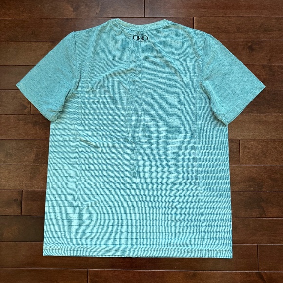 Under Armour Men's Athletic Turquoise Short Sleeve - Picture 2 of 3